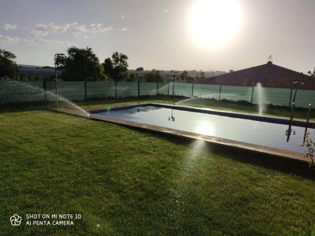 El Retiro de Cervantes Ossa de Montiel Buitenkant foto